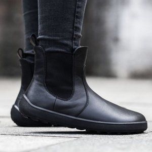 Barefoot Boots Be Lenka Entice - All Black Size 42 NWT